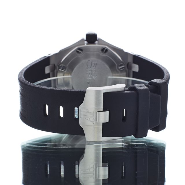 Audemars Piguet Royal Oak Offshore 15703ST.OO.A002CA.01 Image 3